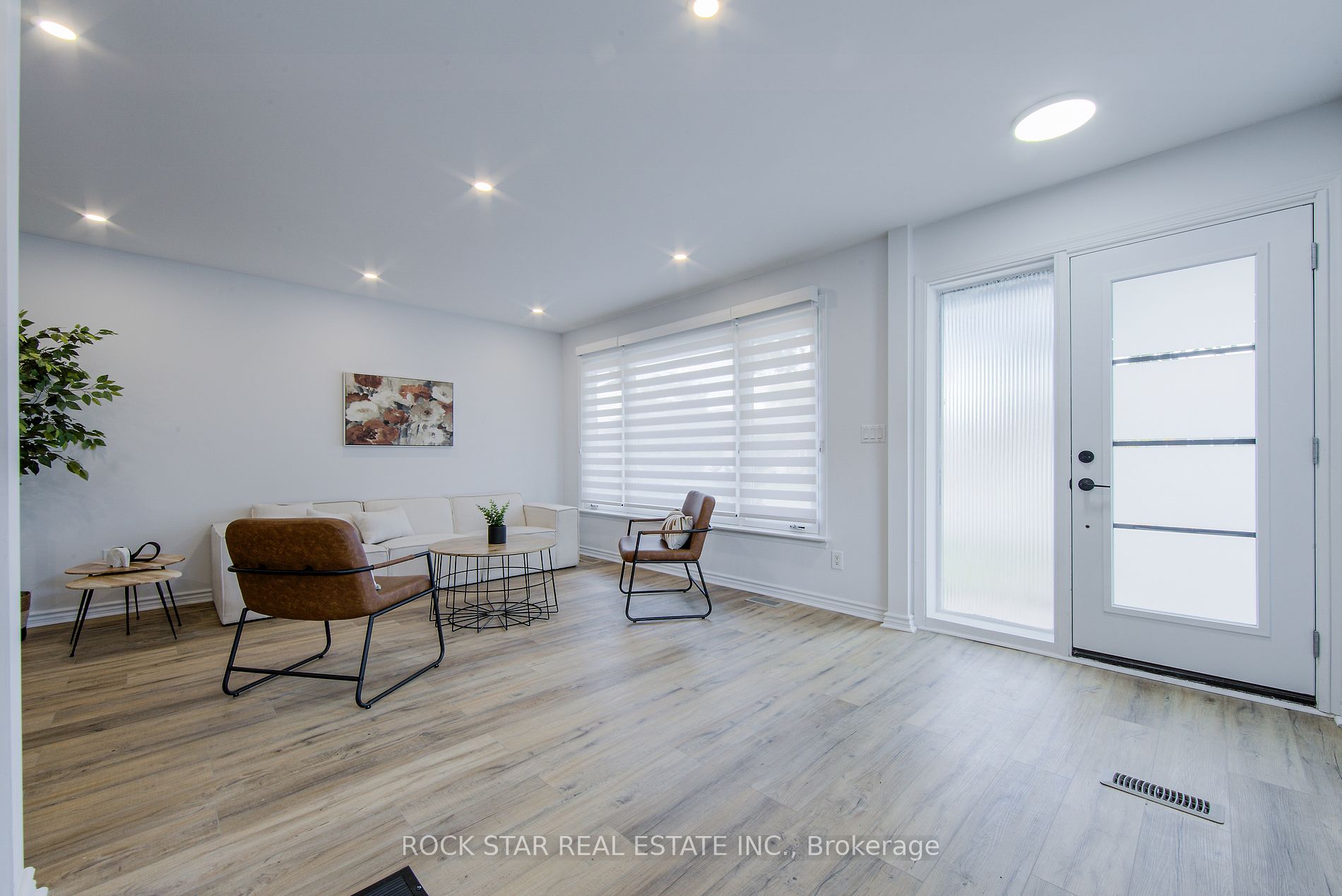 70 Wilton Dr