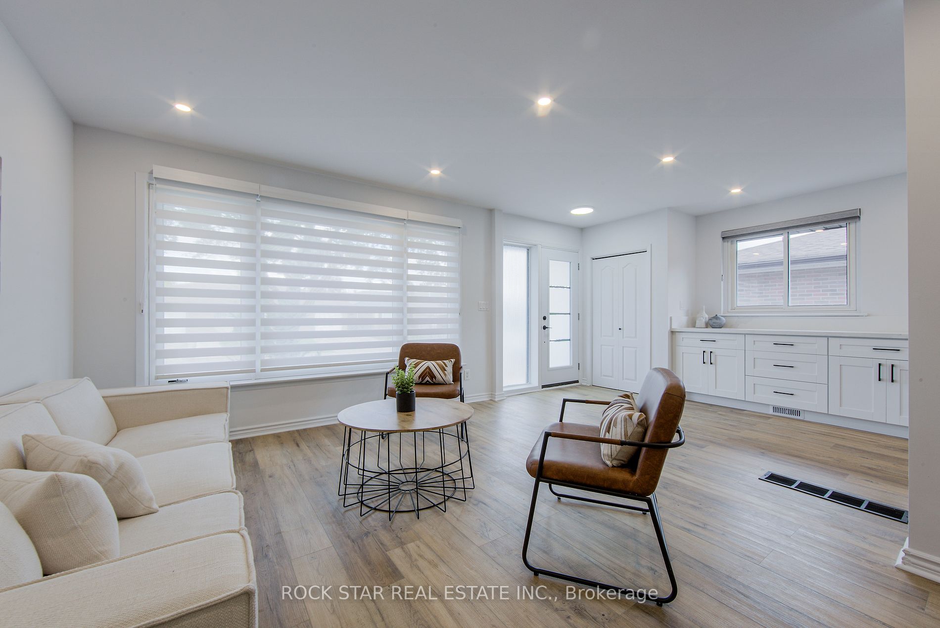 70 Wilton Dr