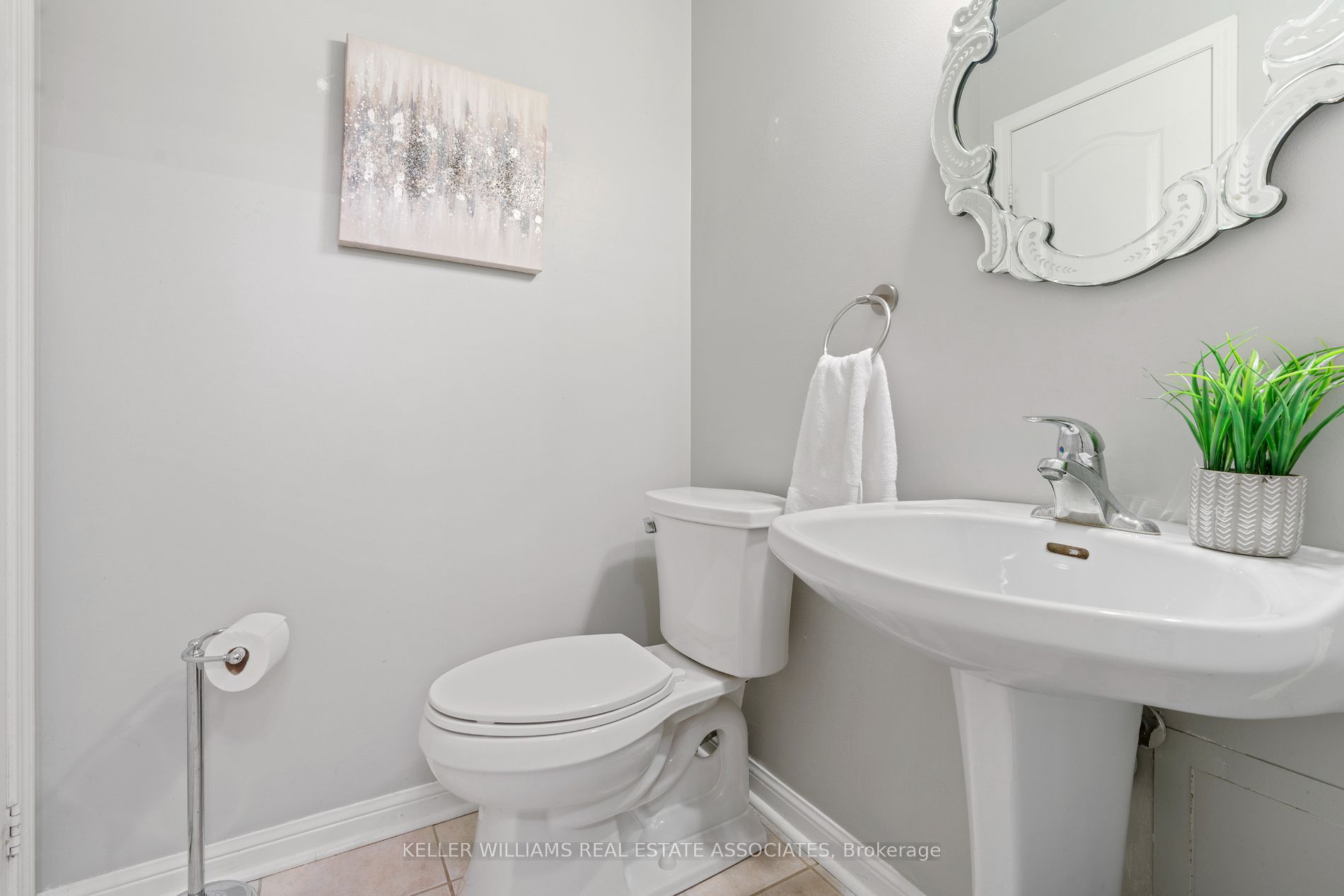 1150 Parkwest Pl, #107