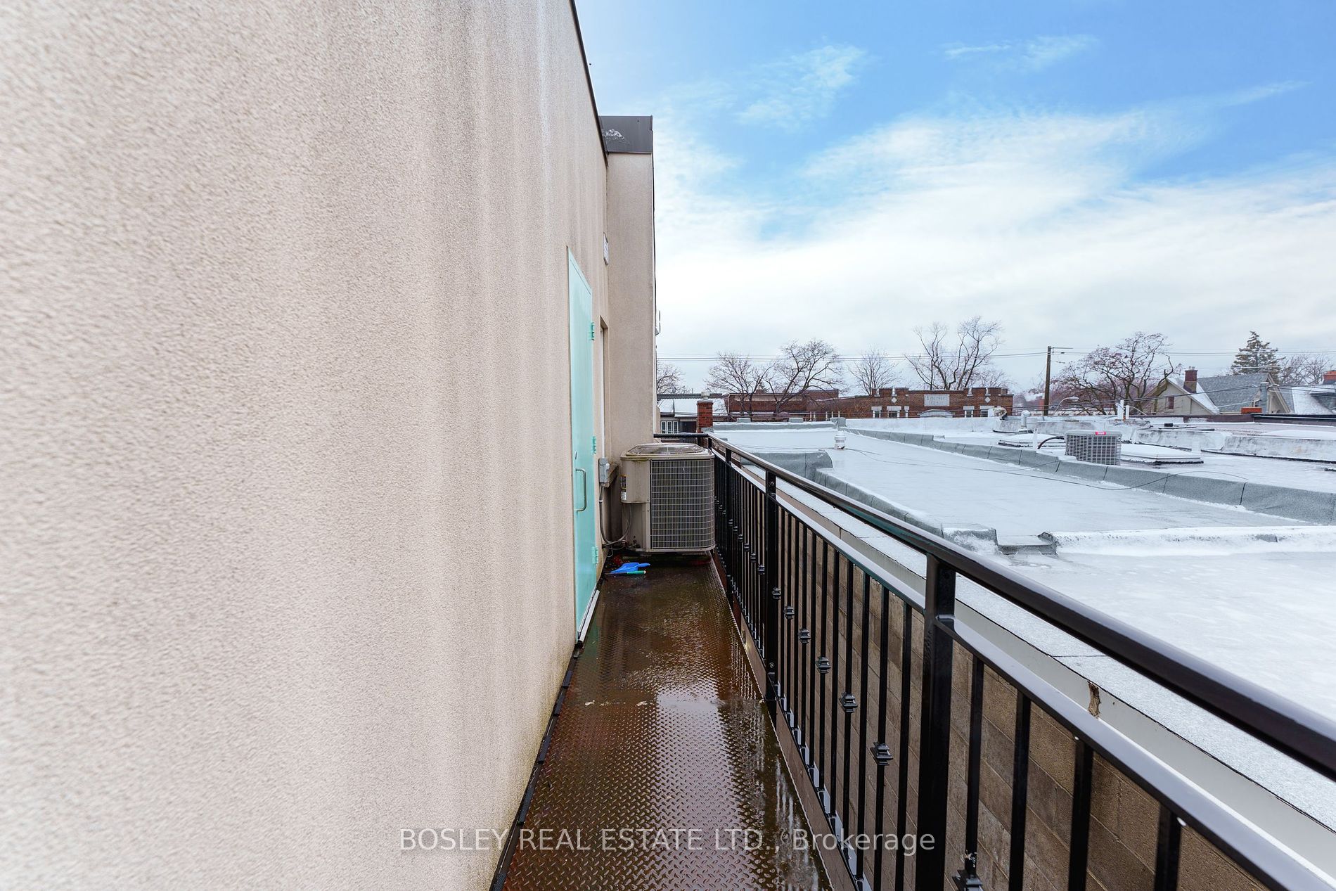 115 Roncesvalles Avenue #3