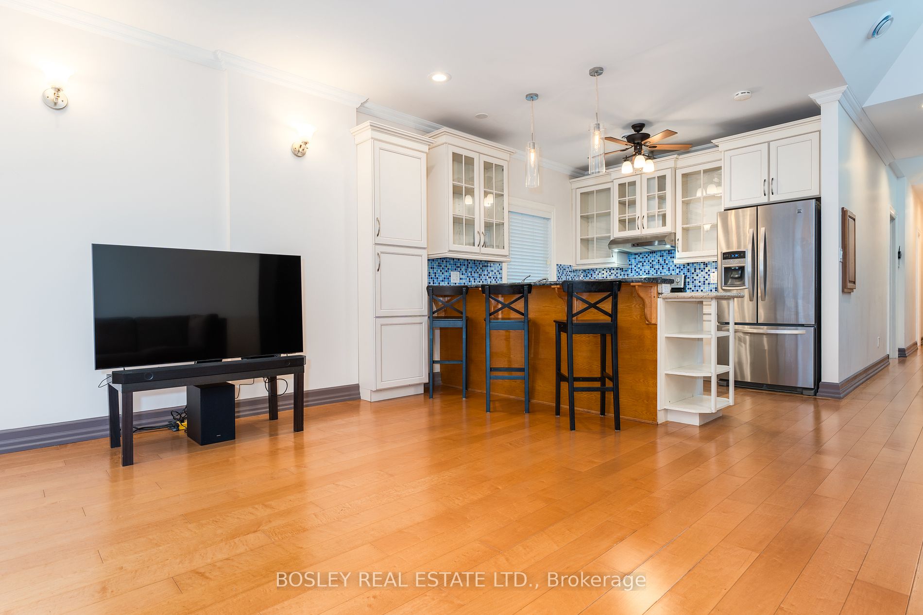 115 Roncesvalles Avenue #3