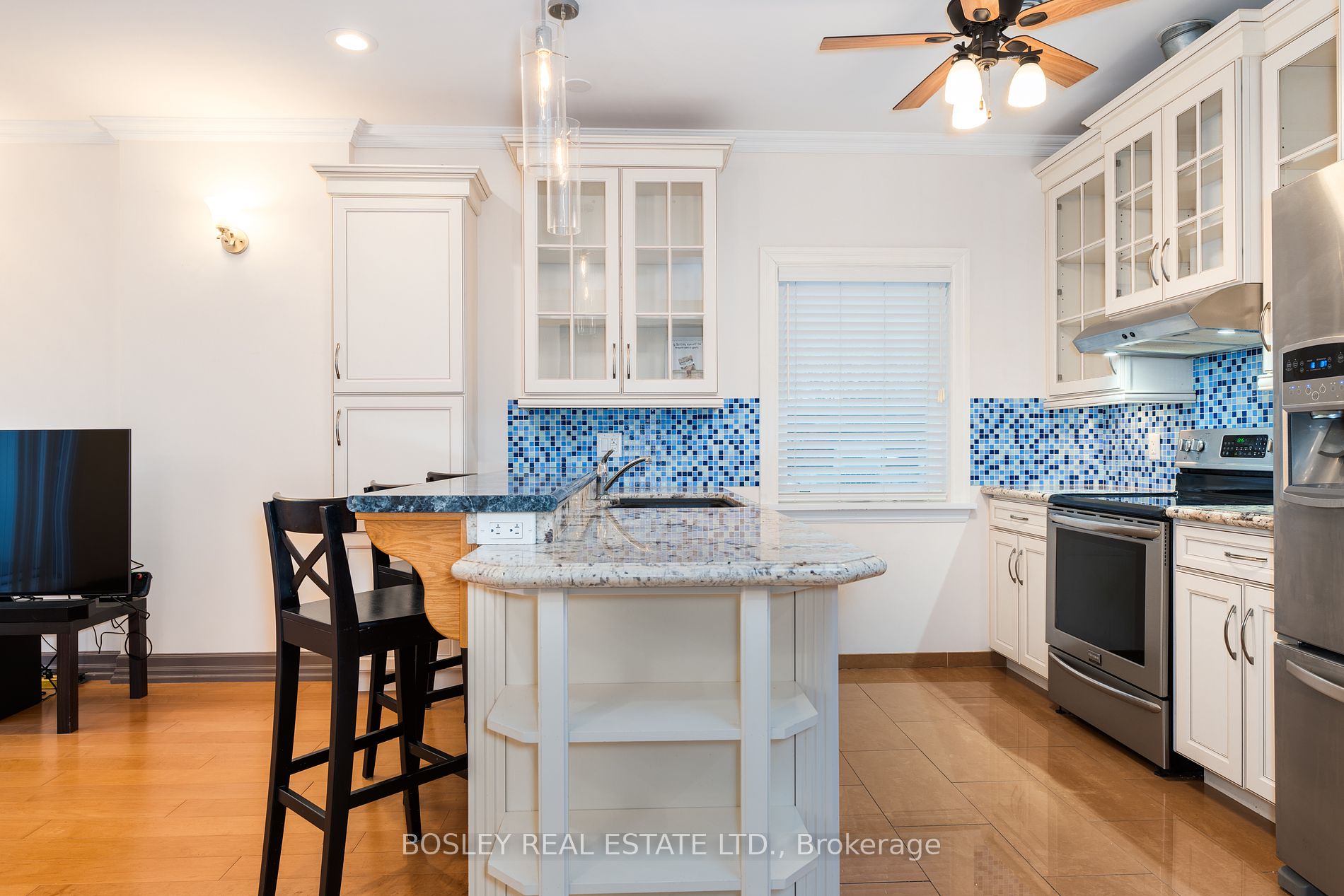 115 Roncesvalles Avenue #3
