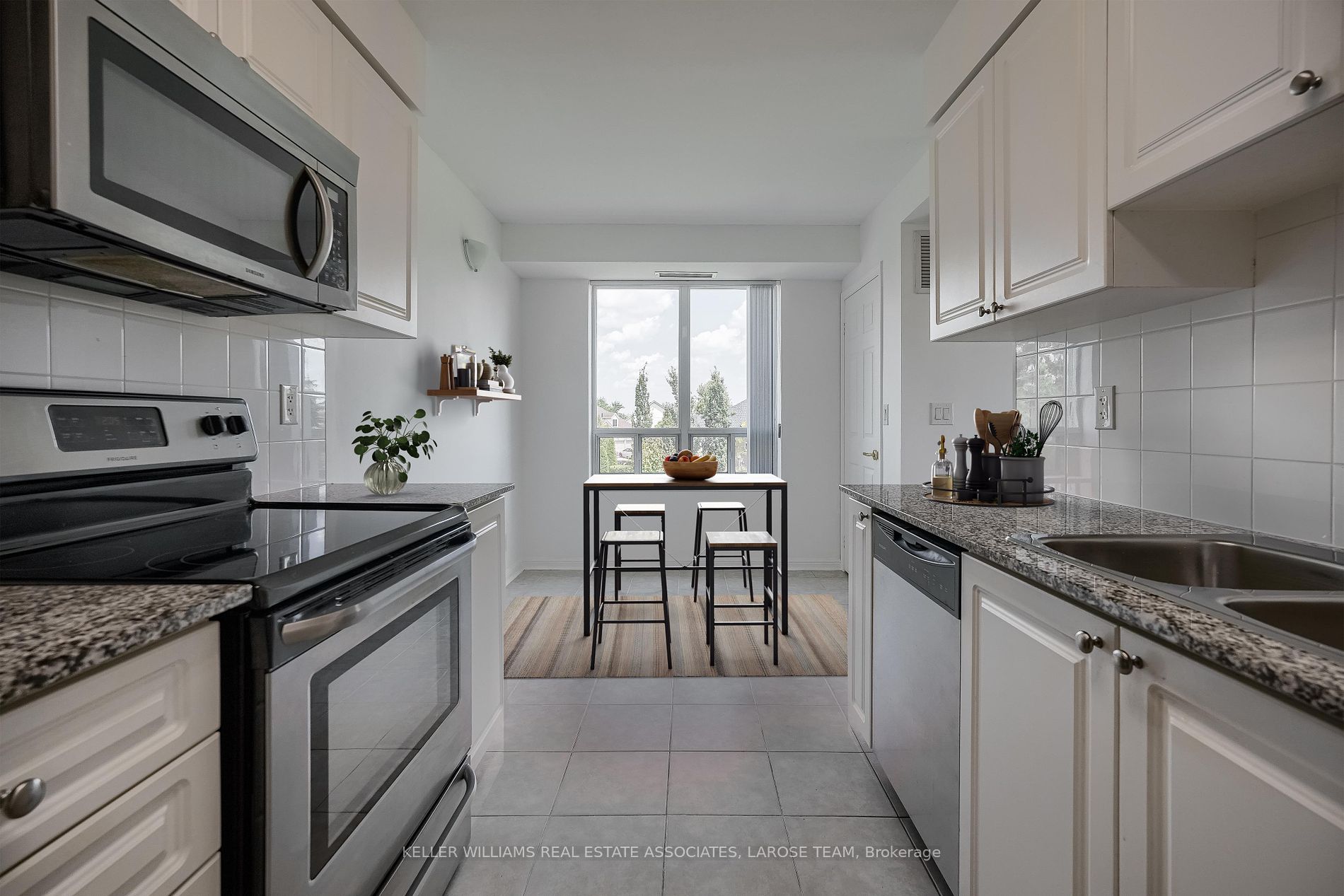 65 Via Rosedale, #205