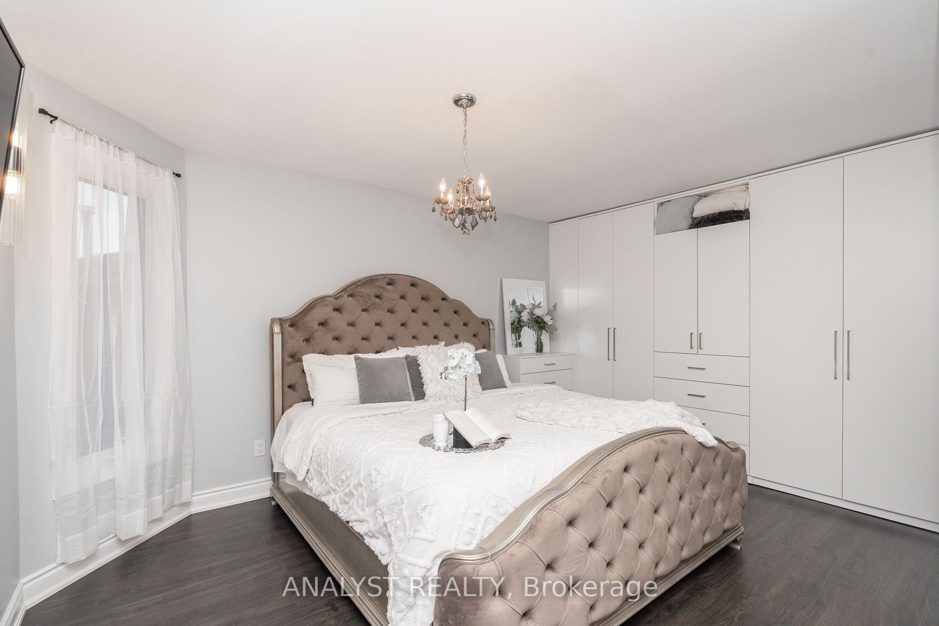 52 St Michaels Cres
