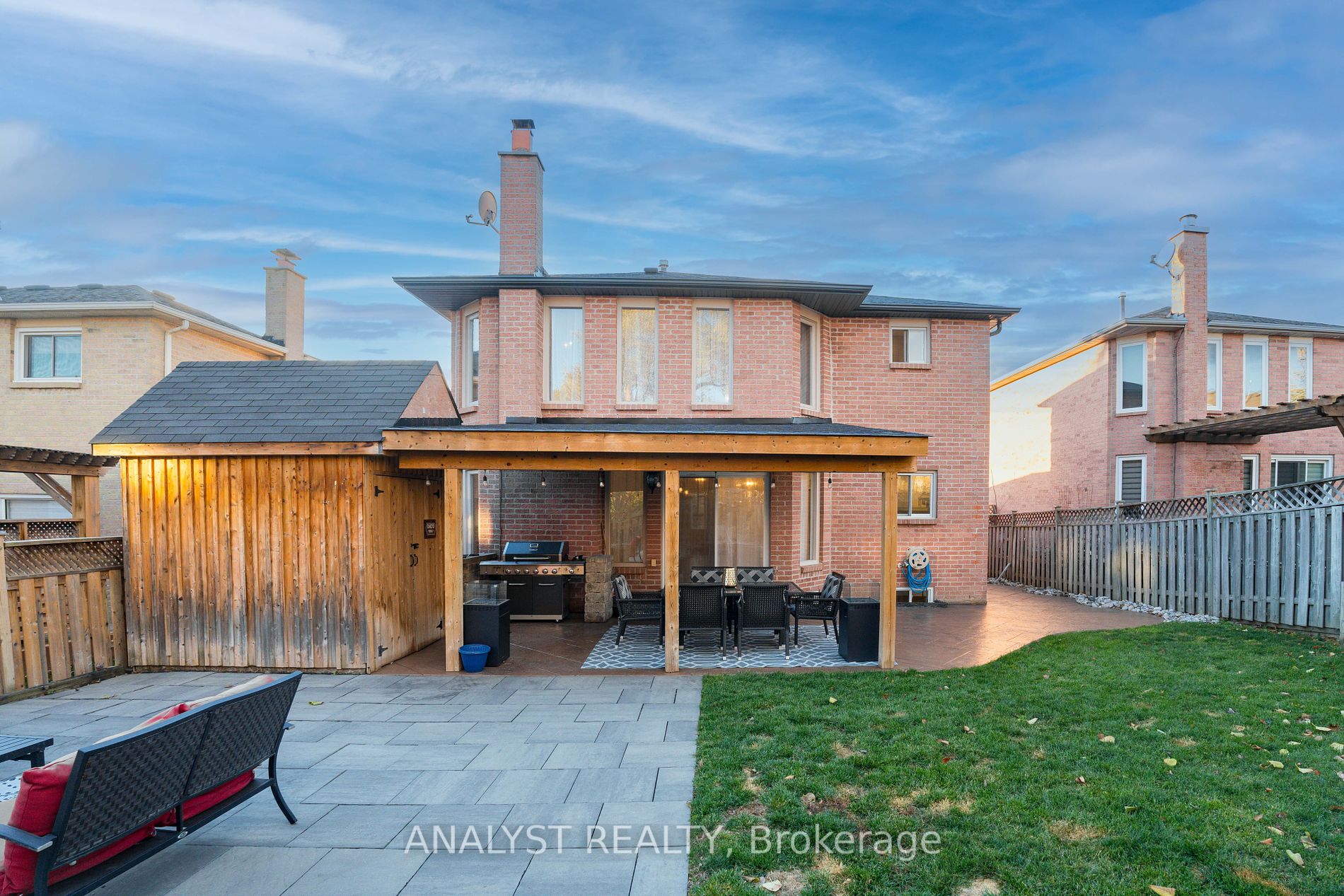 52 St Michaels Cres