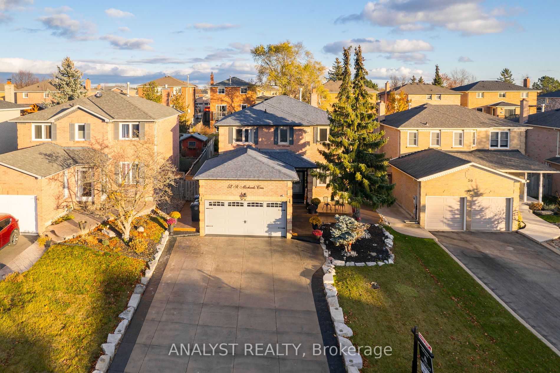 52 St Michaels Cres