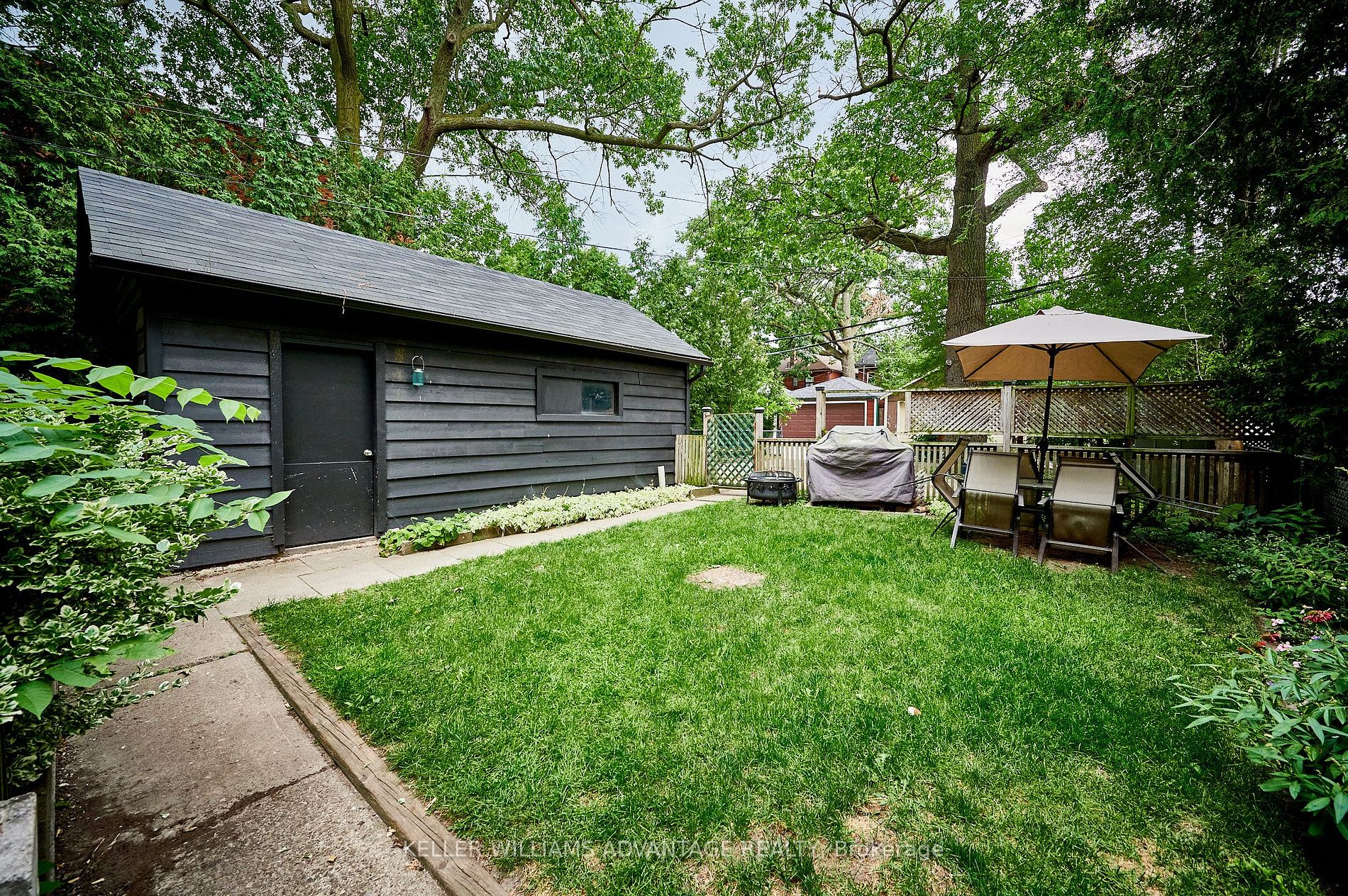 572 Runnymede Road #1