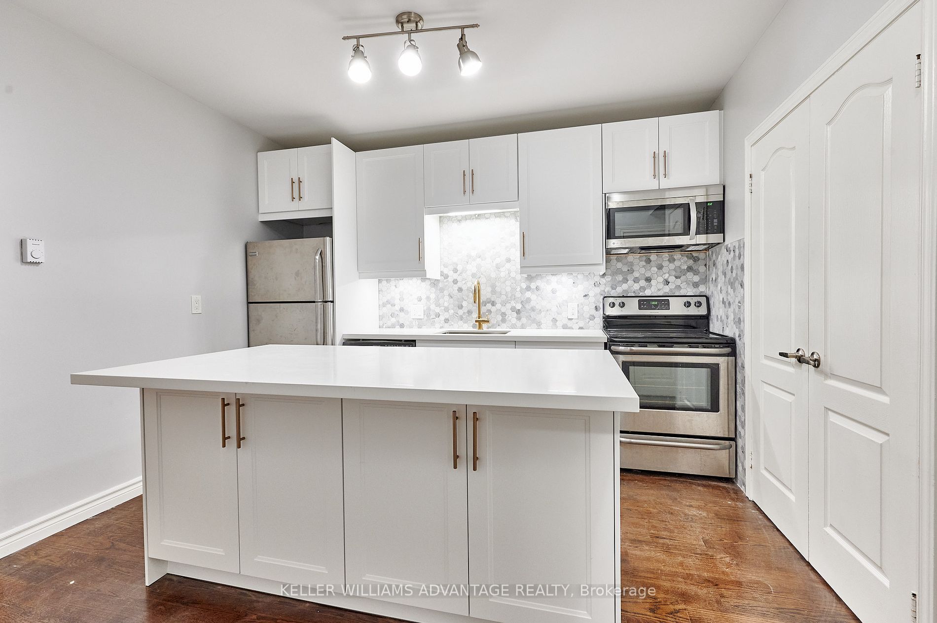 572 Runnymede Road #1