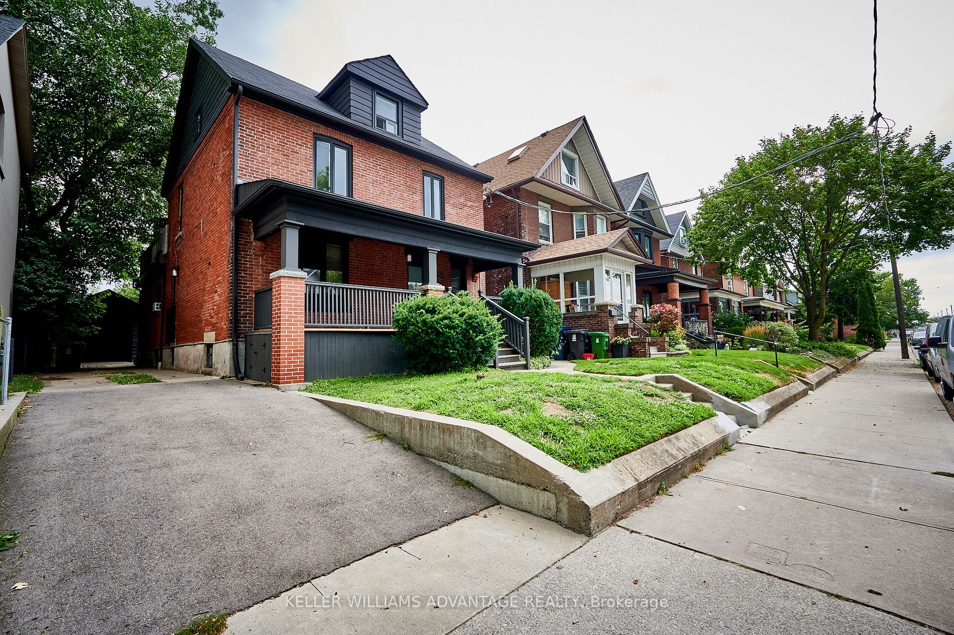 572 Runnymede Road #1
