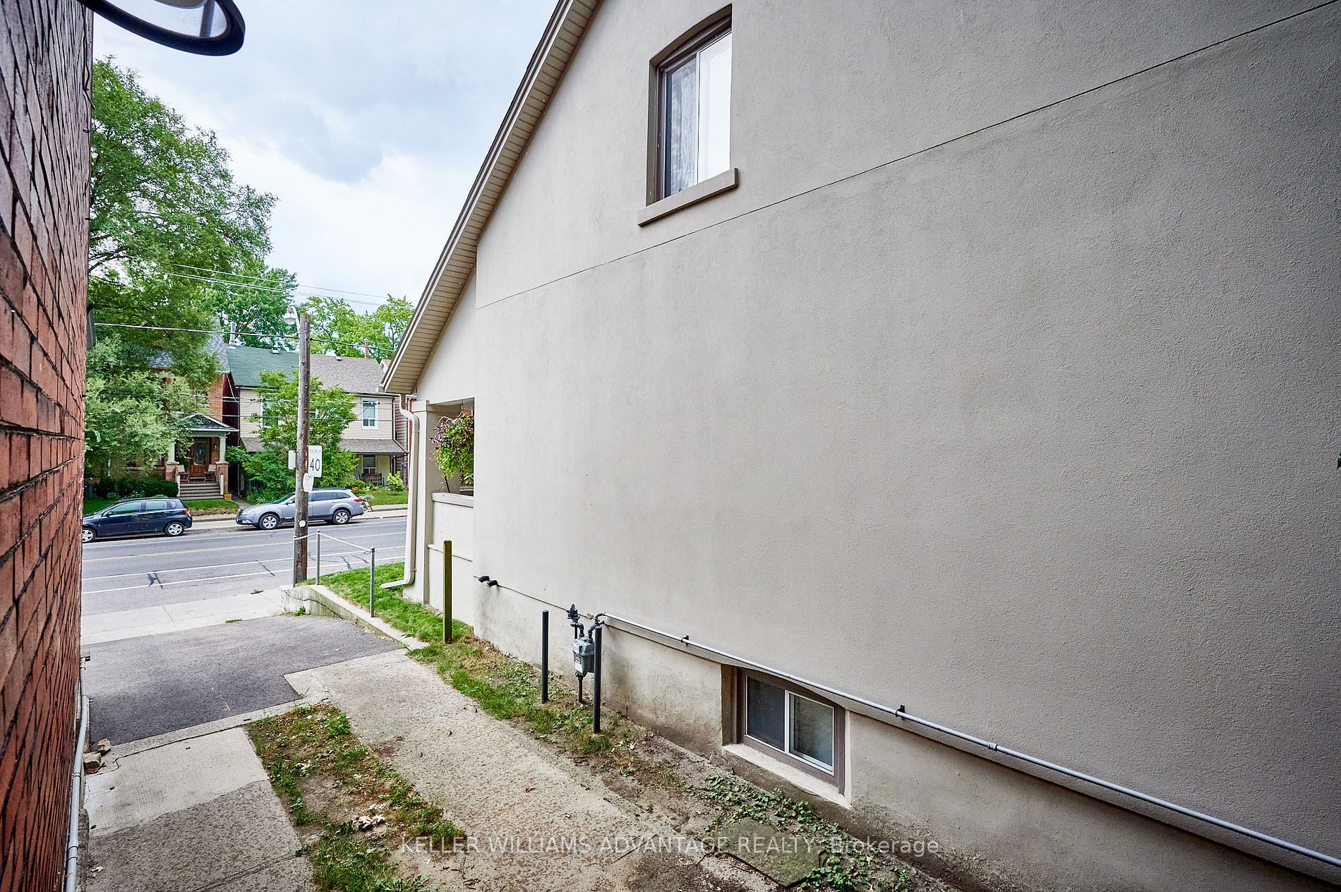 572 Runnymede Road #1