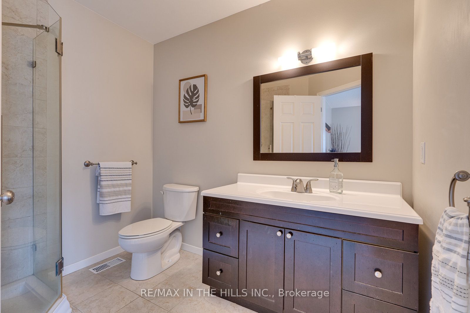 6 Rosehill Crt