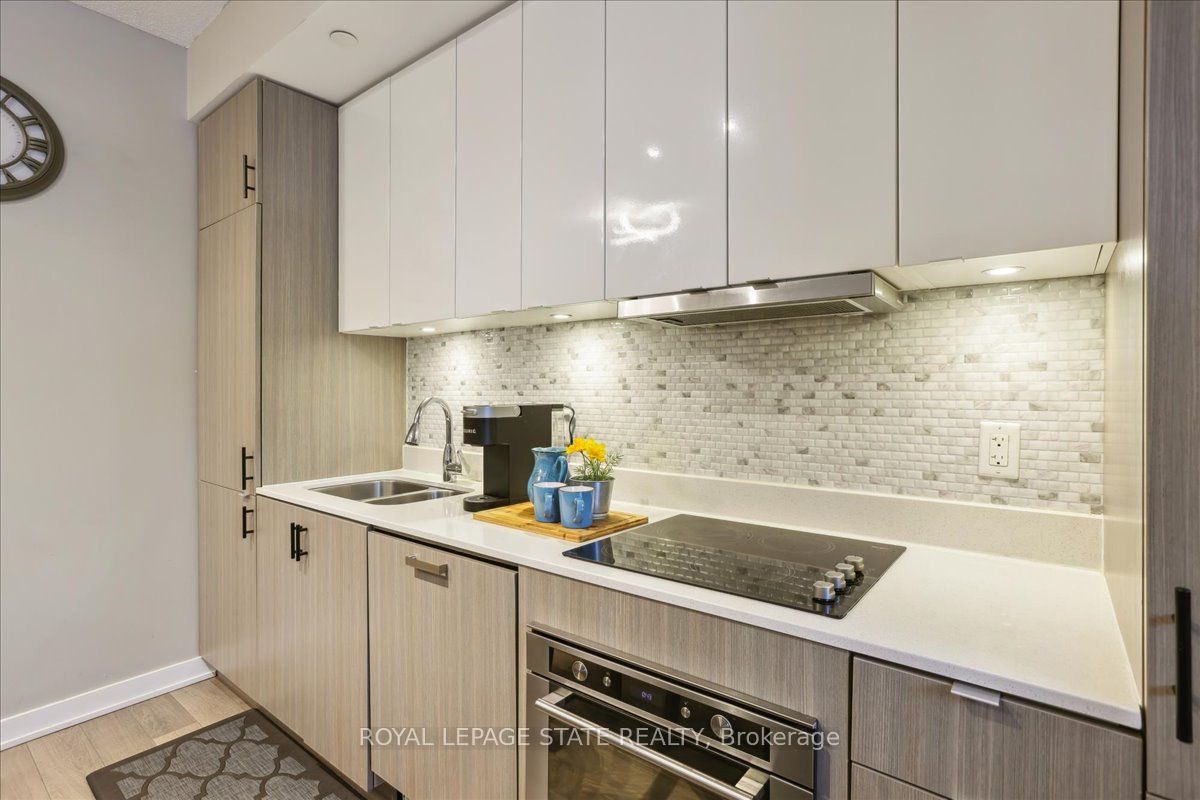 5230 DUNDAS Street #A201