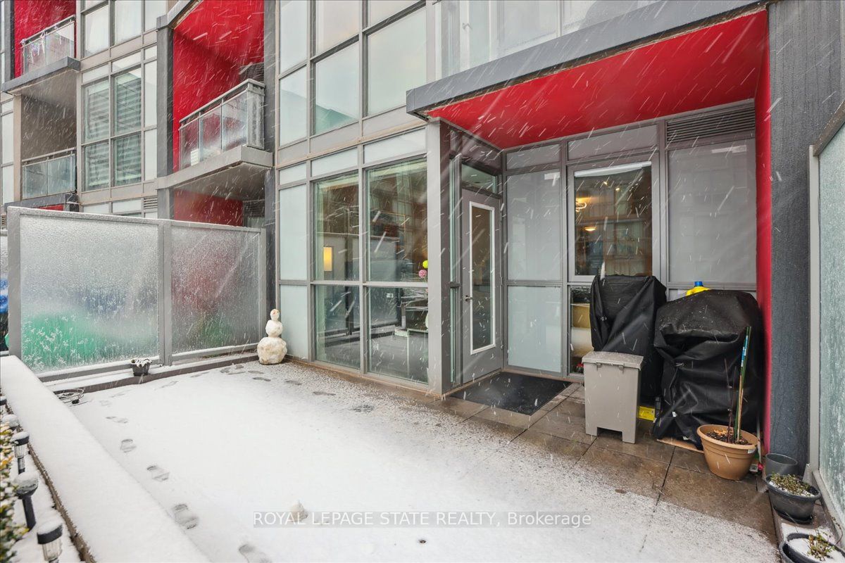 5230 DUNDAS Street #A201