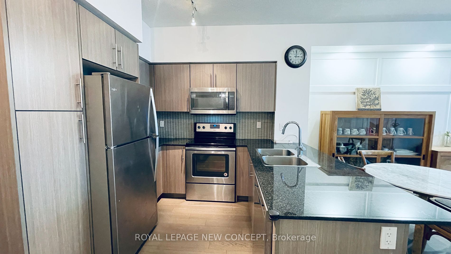 55 Speers Rd, #1107