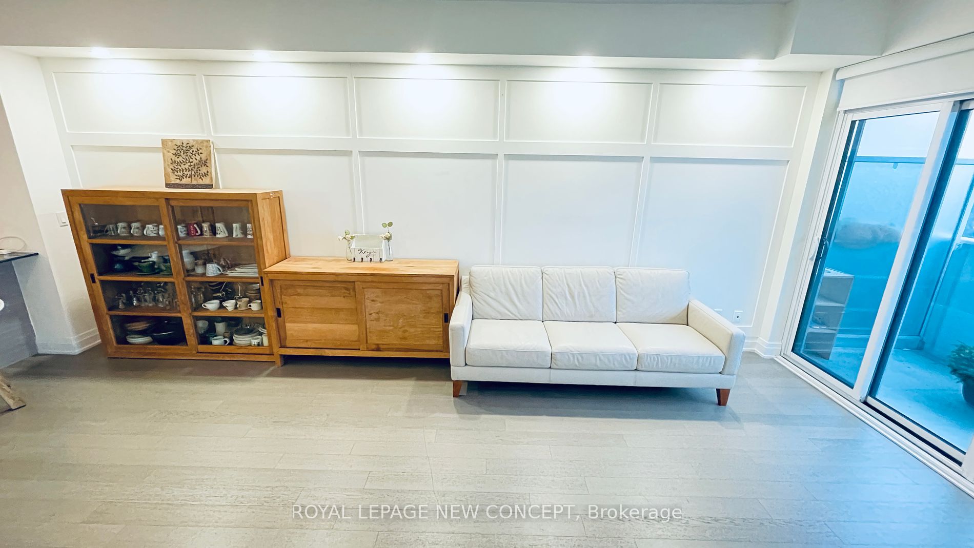 55 Speers Rd, #1107