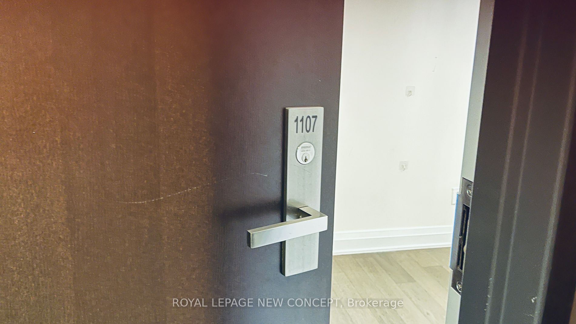 55 Speers Rd, #1107