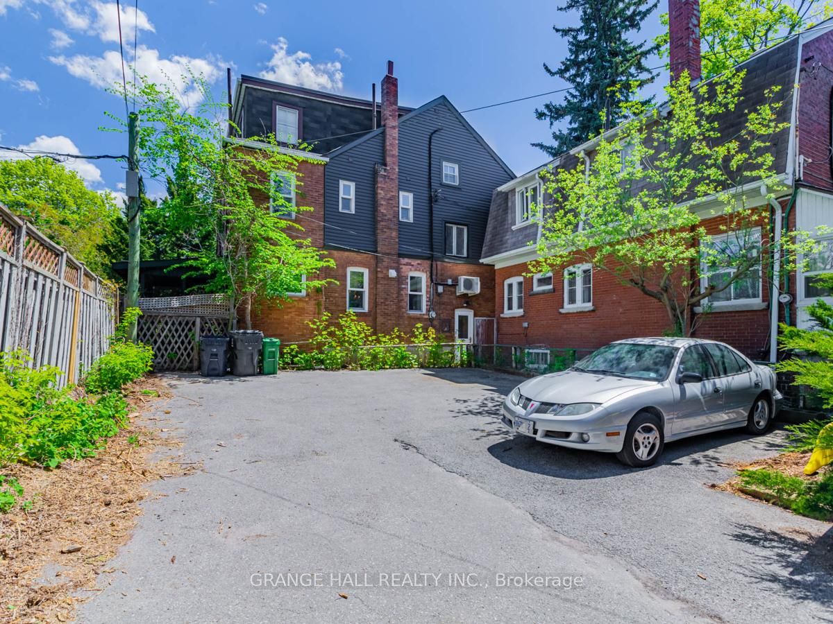 189 Parkside Dr