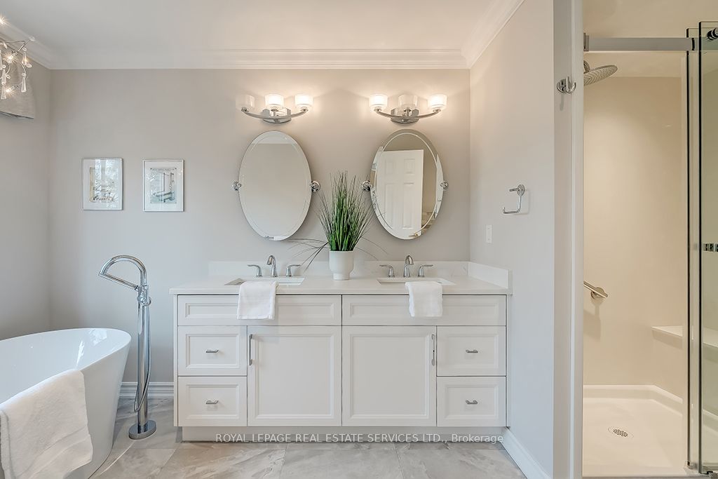 1267 Dorval Drive, #10