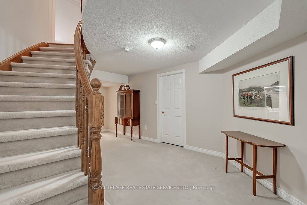 1267 Dorval Drive, #10