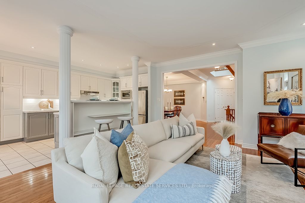 1267 Dorval Drive, #10