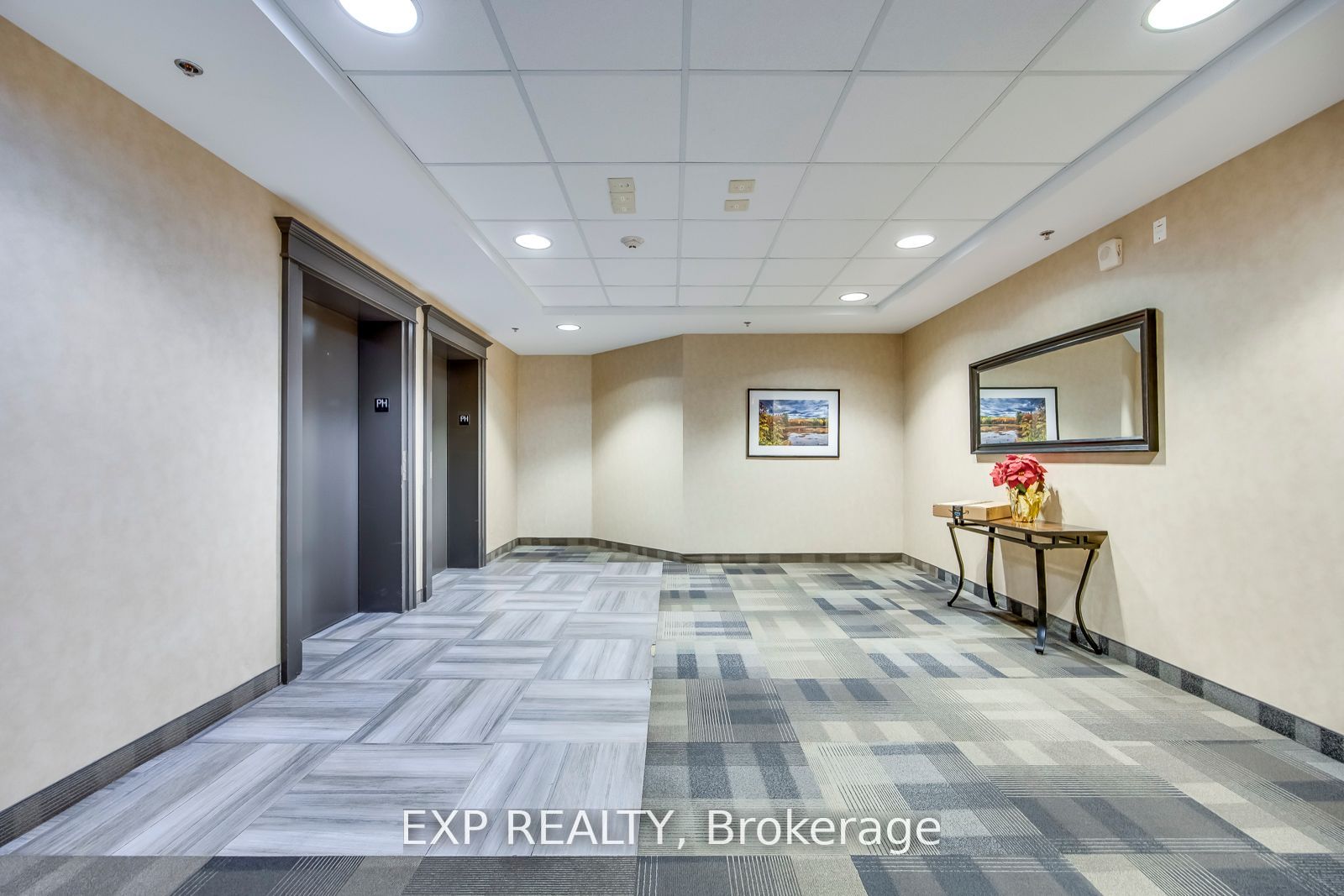 5317 Upper Middle Rd, #419