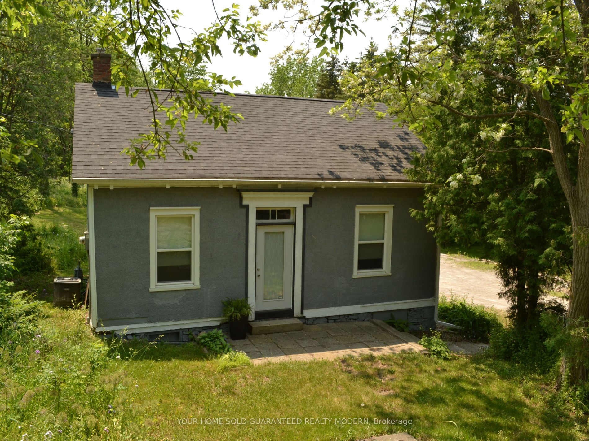 6142 Guelph Line