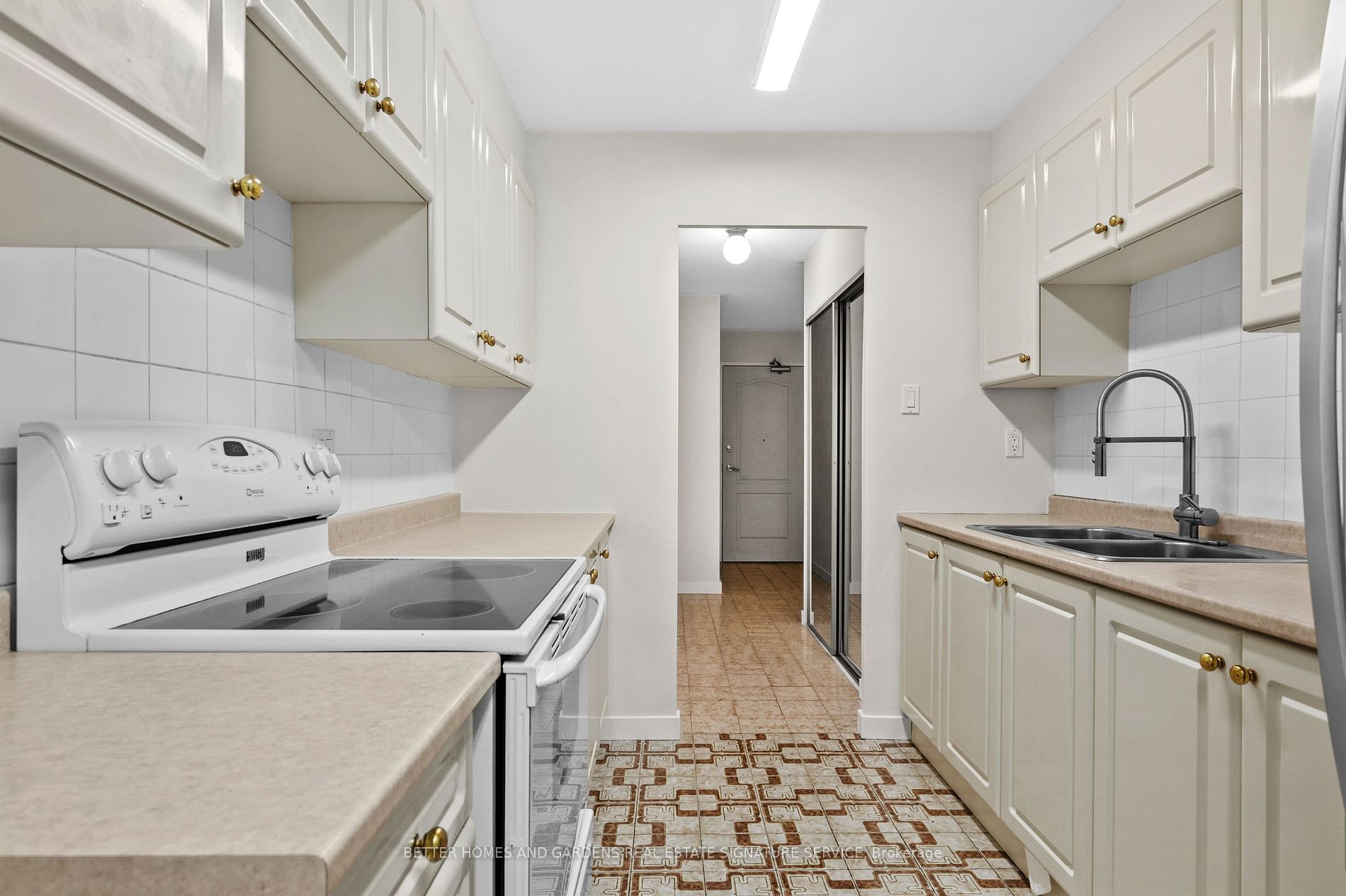 61 Richview Rd, #2012