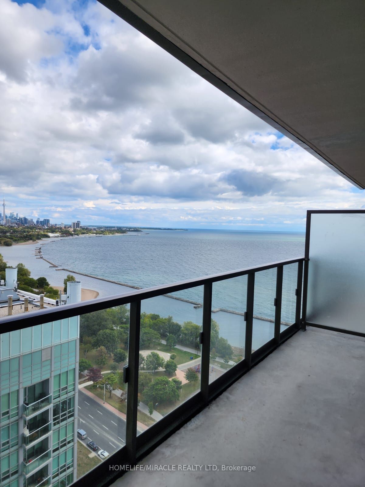 1926 Lakeshore Boulevard, #2805