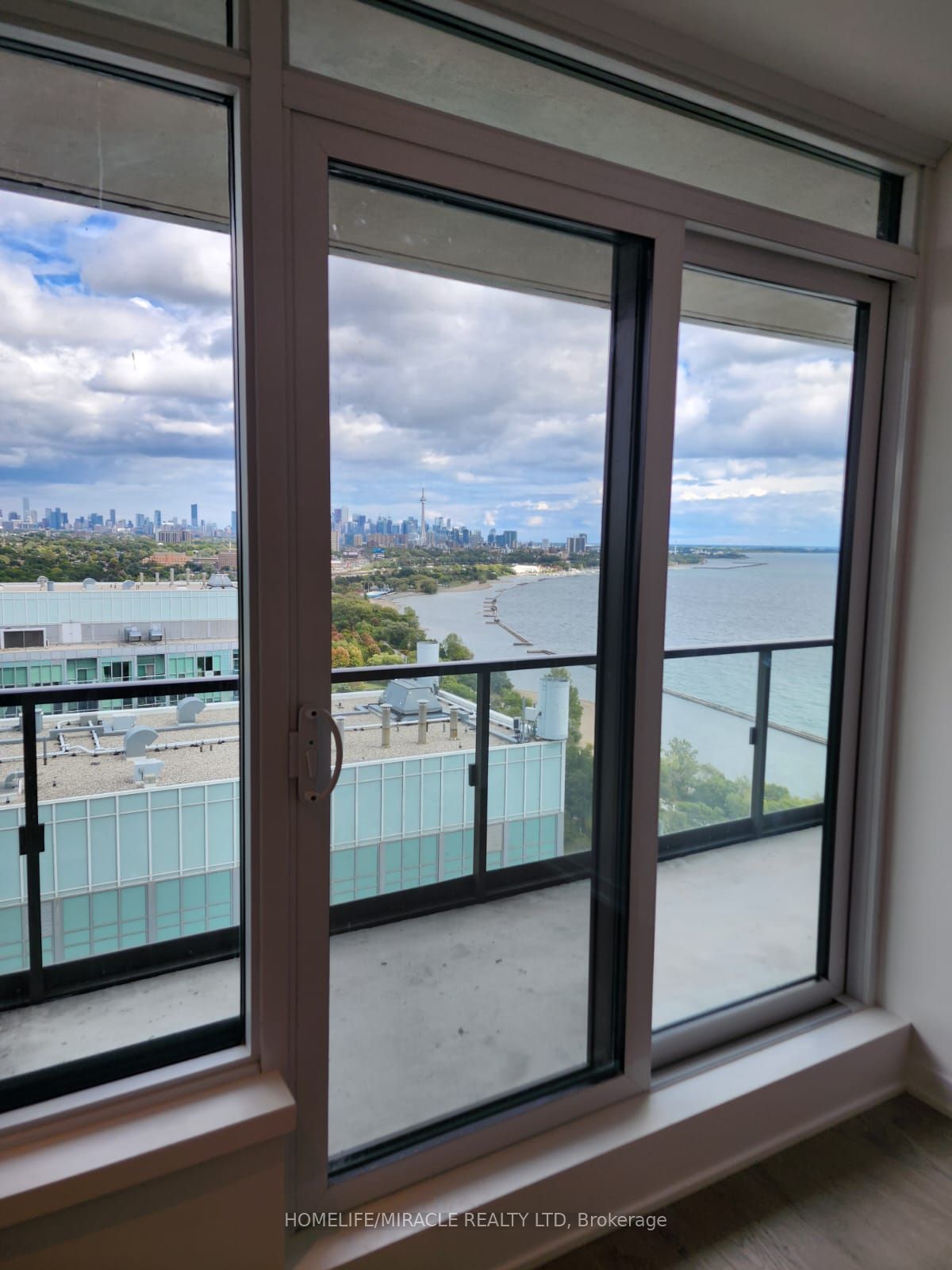 1926 Lakeshore Boulevard, #2805