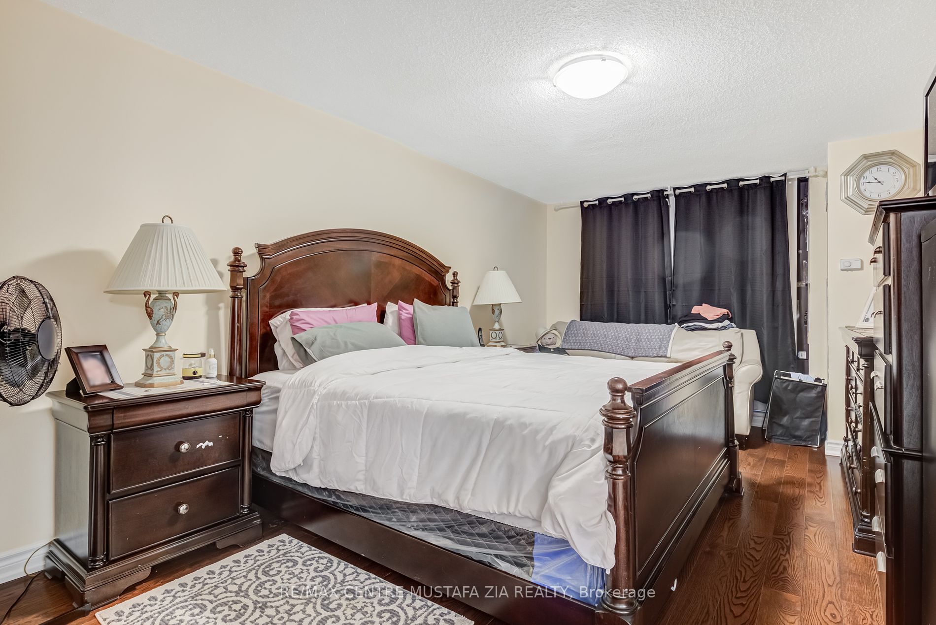 2585 Erin Centre Boulevard, #1005