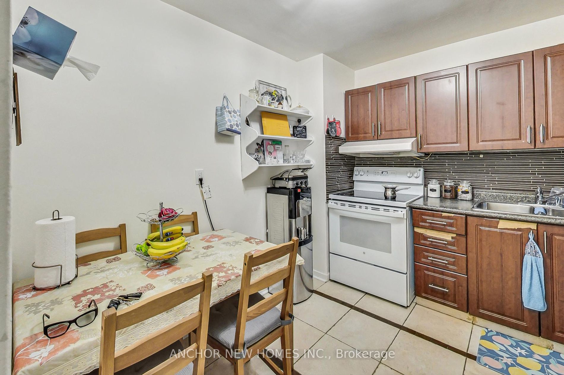 2323 Confederation Parkway #1105