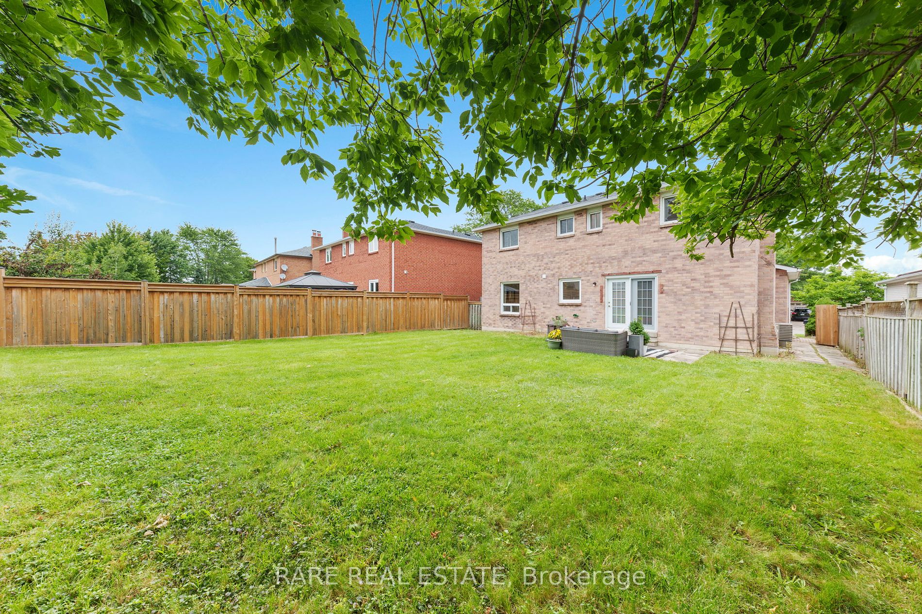 18 St Michaels Cres
