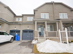 1552 Carr Landing Crescent