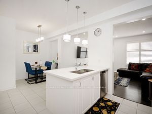 1552 Carr Landing Crescent