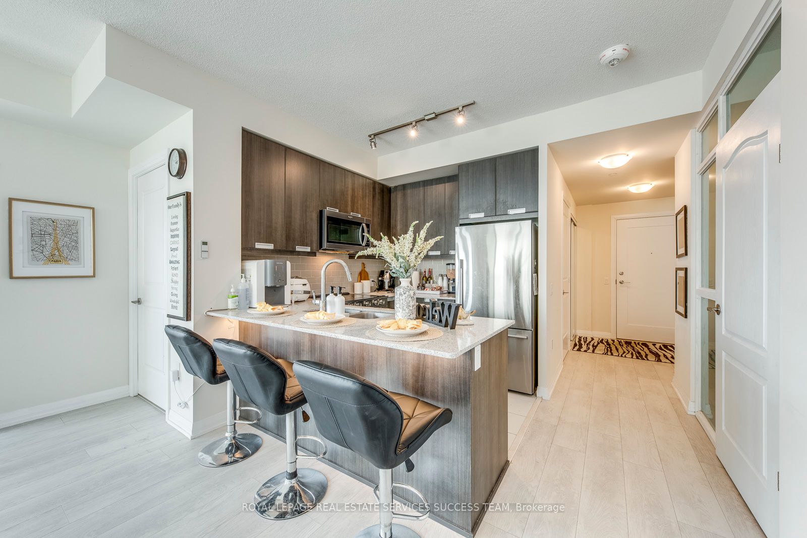 35 Watergarden Dr, #2714