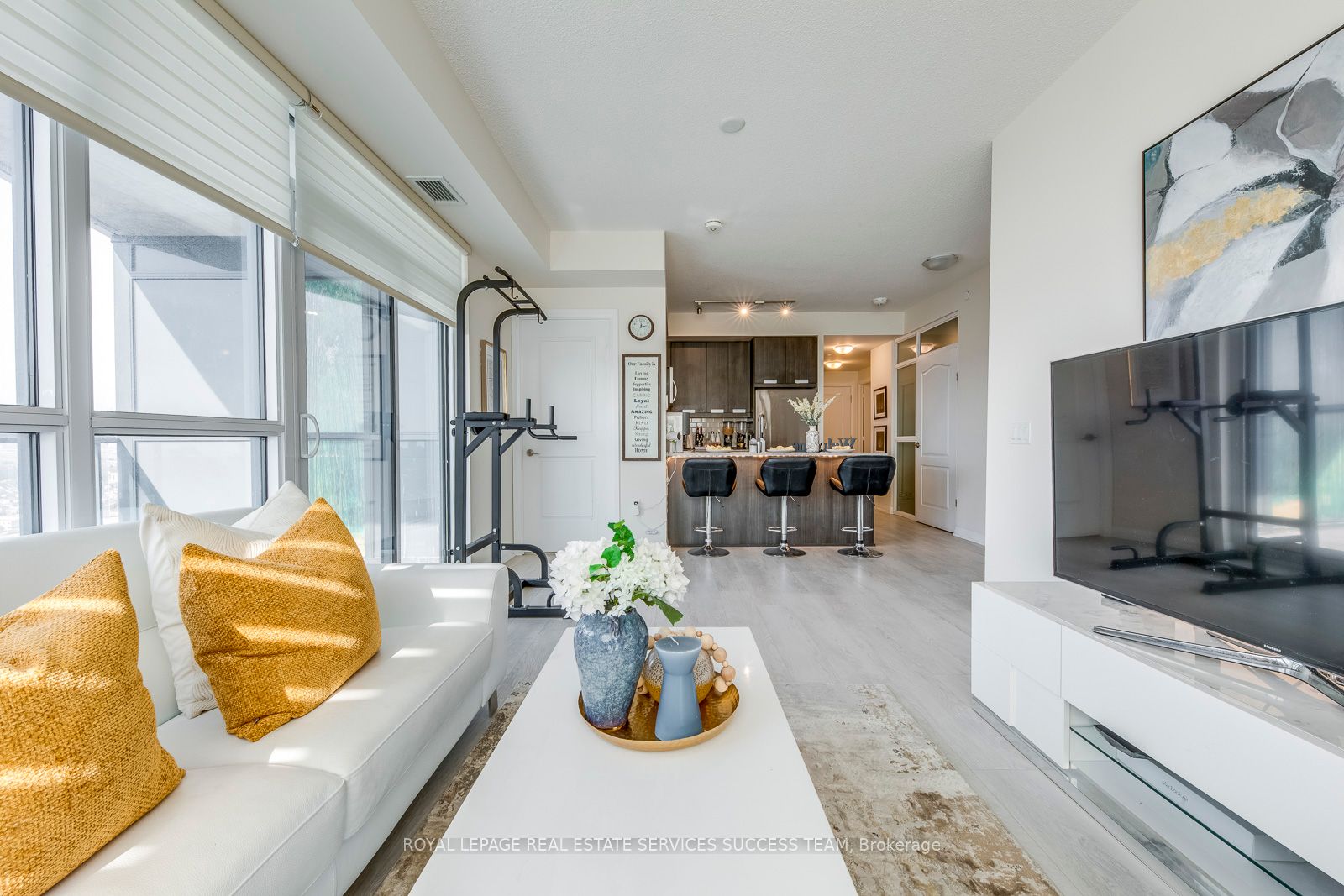 35 Watergarden Dr, #2714