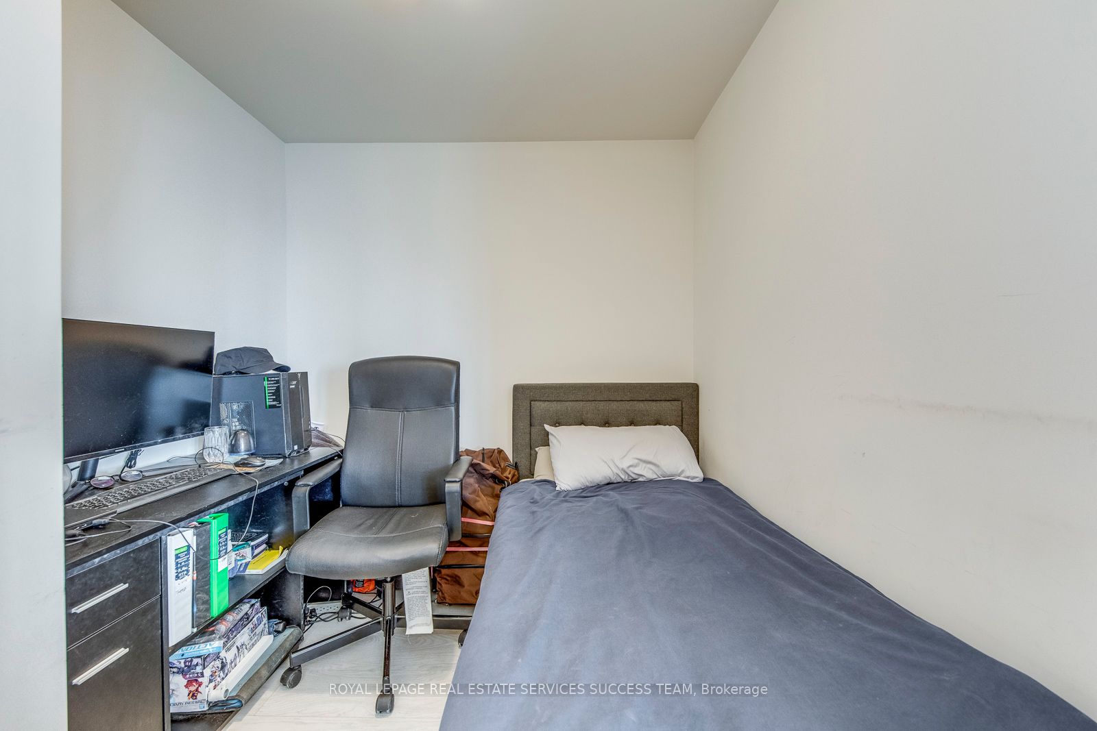 35 Watergarden Dr, #2714