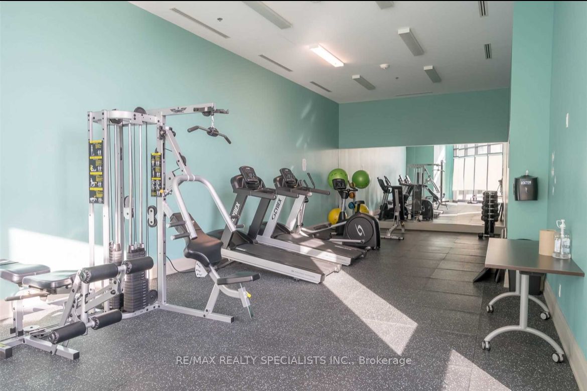 55 Yorkland Blvd, #704