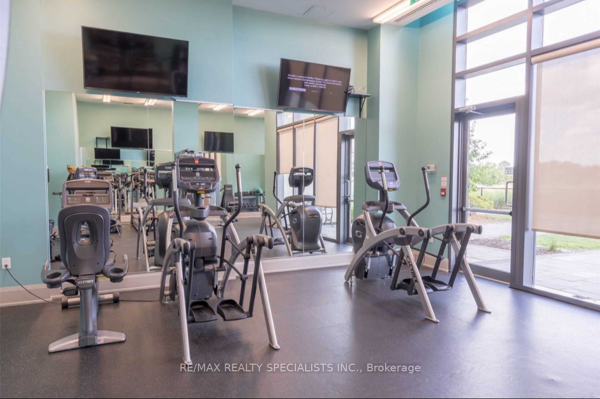 55 Yorkland Blvd, #704