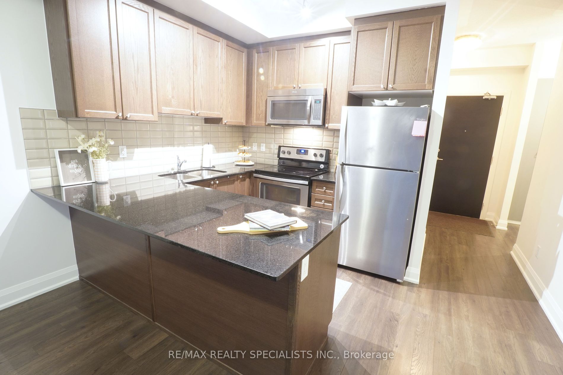 55 Yorkland Blvd, #704