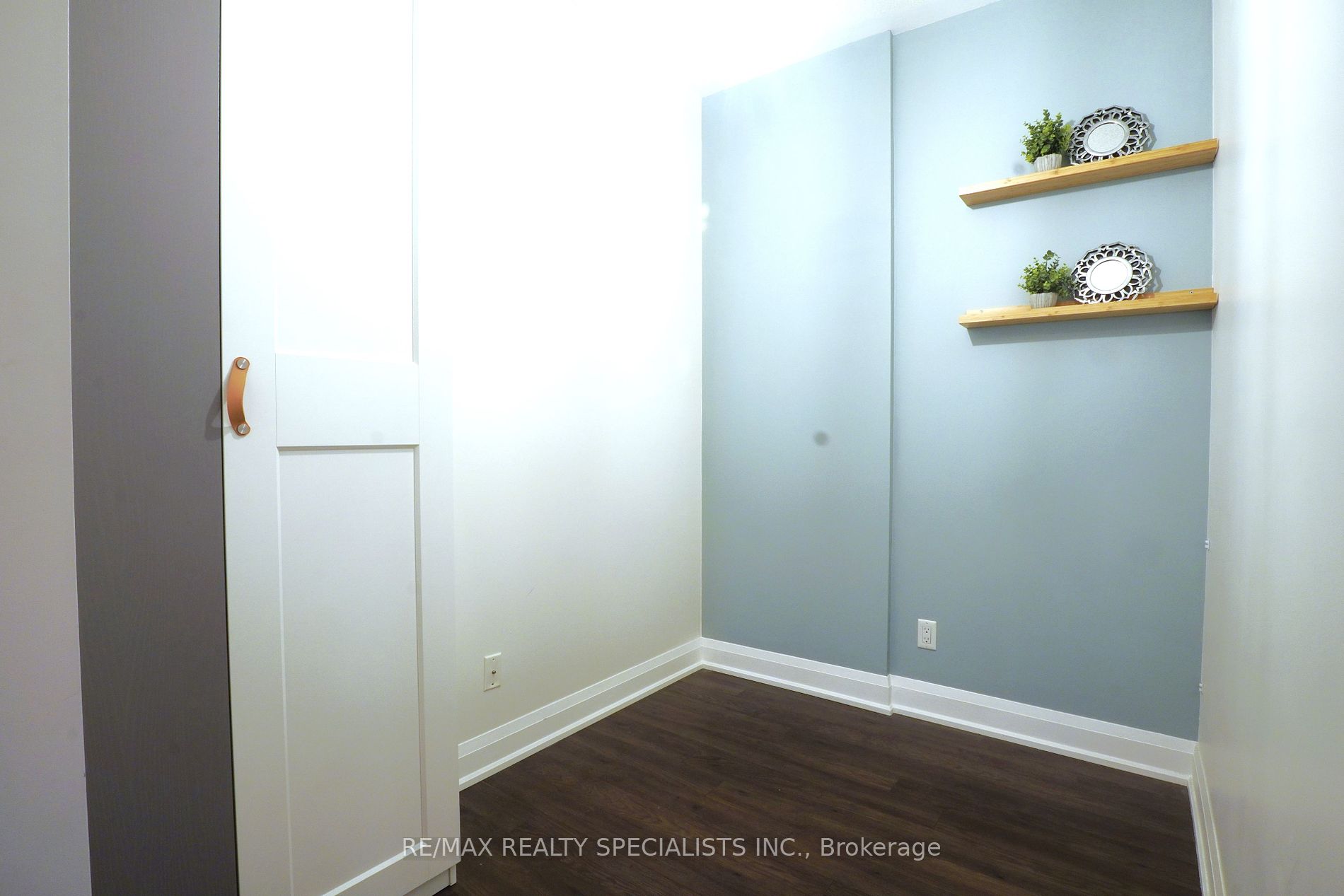 55 Yorkland Blvd, #704
