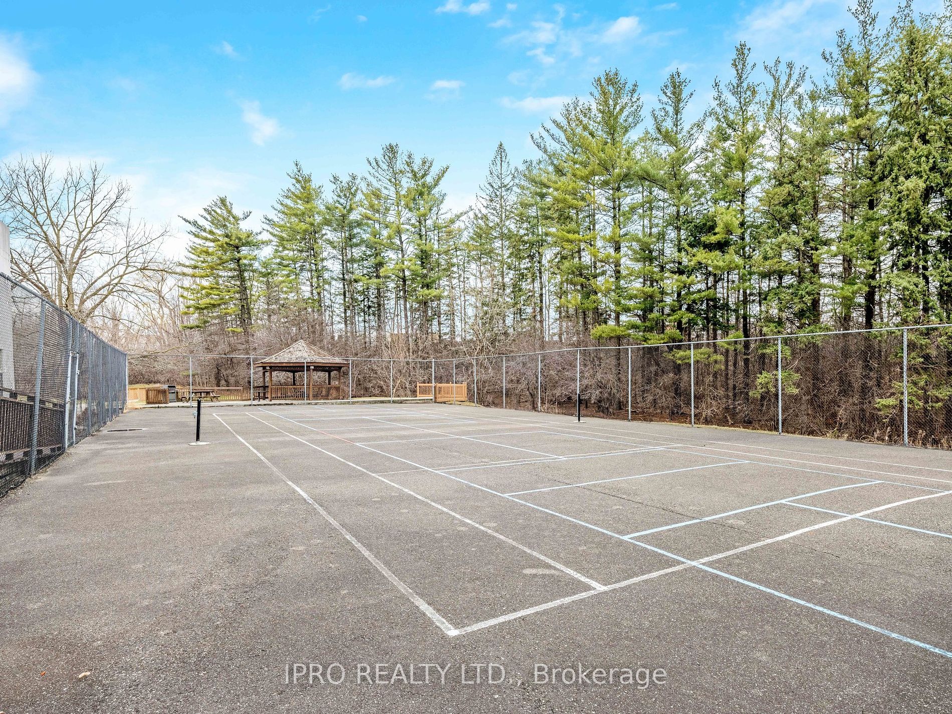20 McFarlane Drive, #910