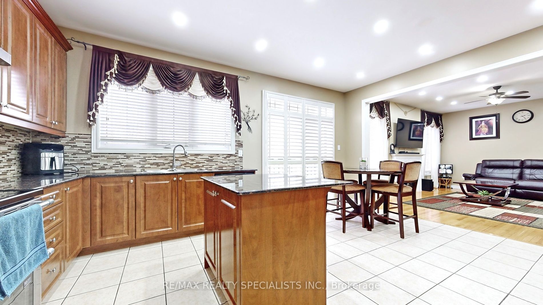 53 Heatherglen Drive