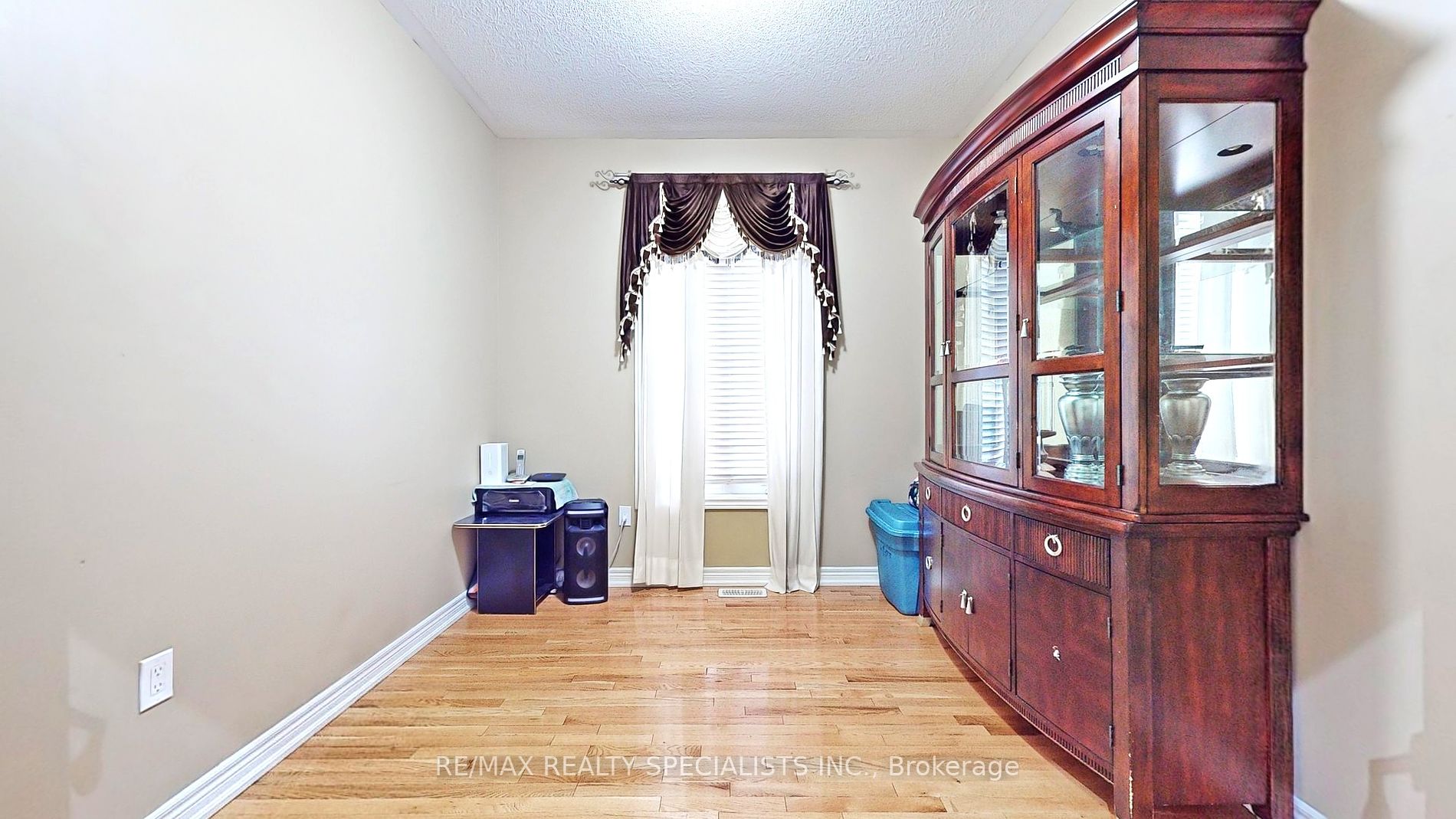 53 Heatherglen Drive