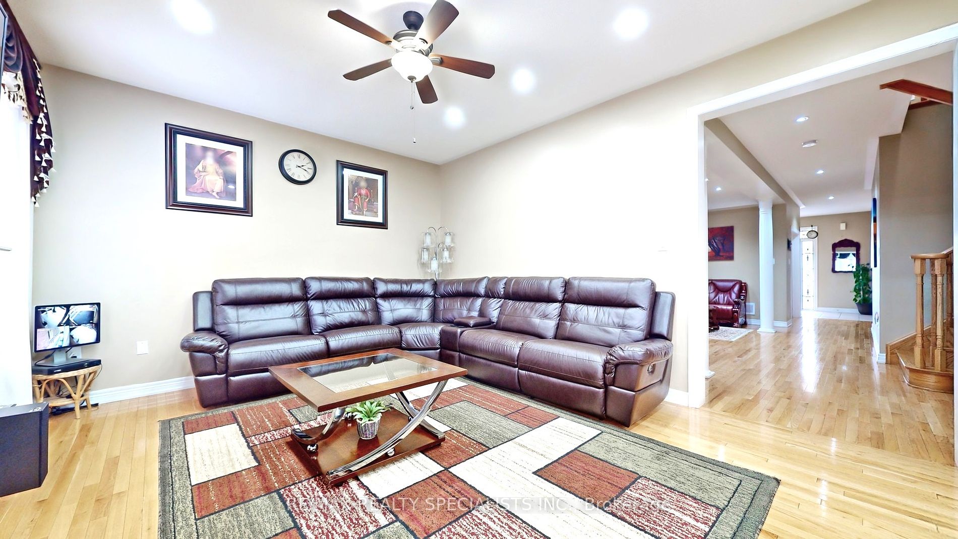 53 Heatherglen Drive