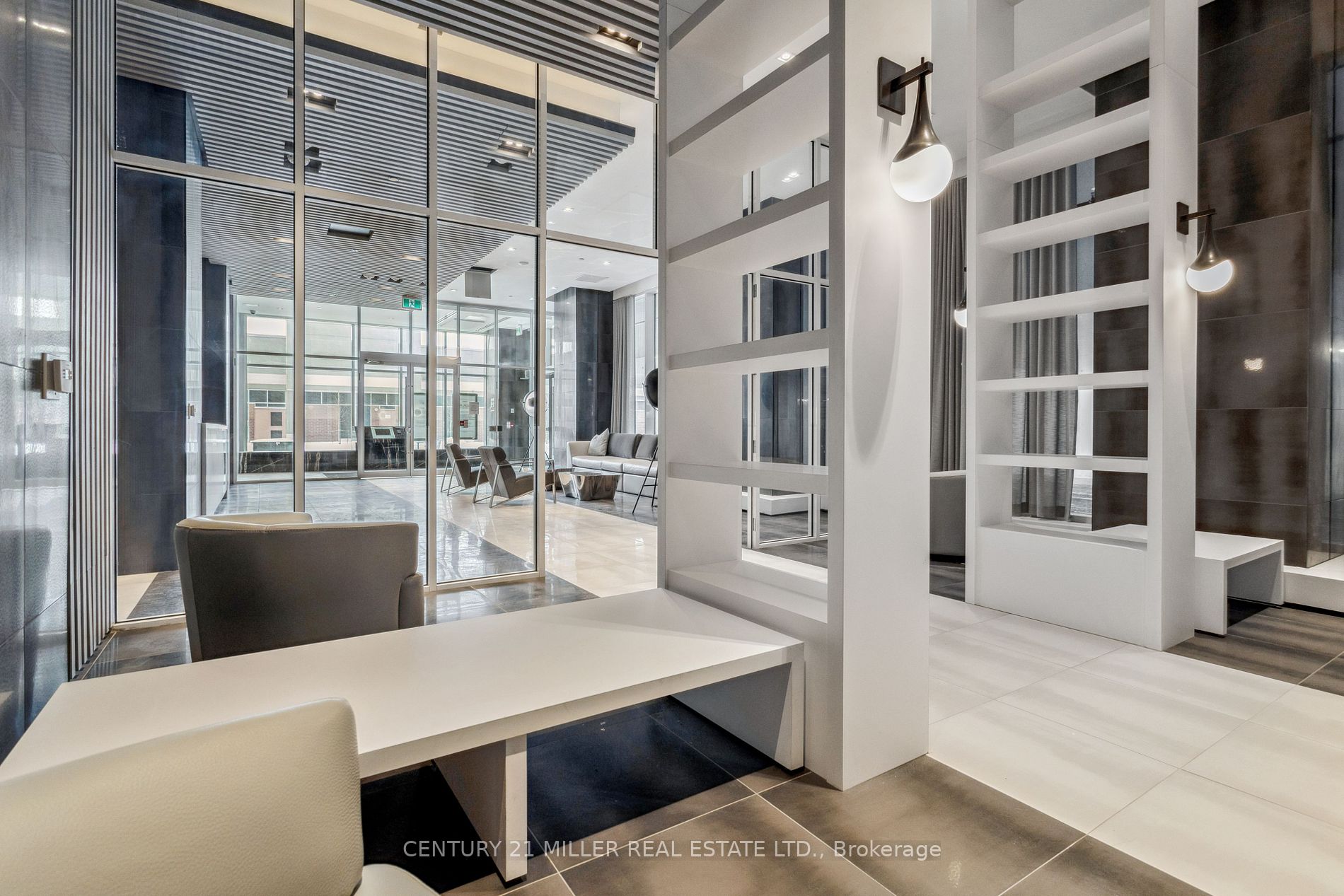 2481 Taunton Road, #466