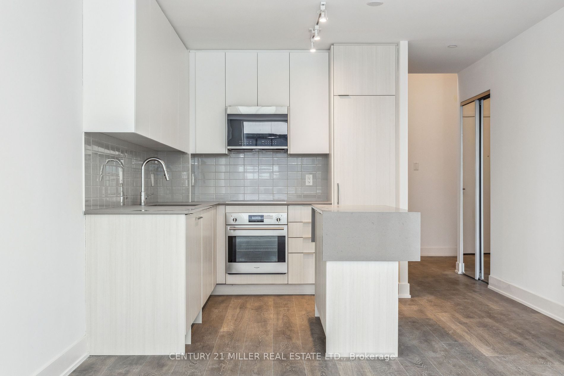 2481 Taunton Road, #466
