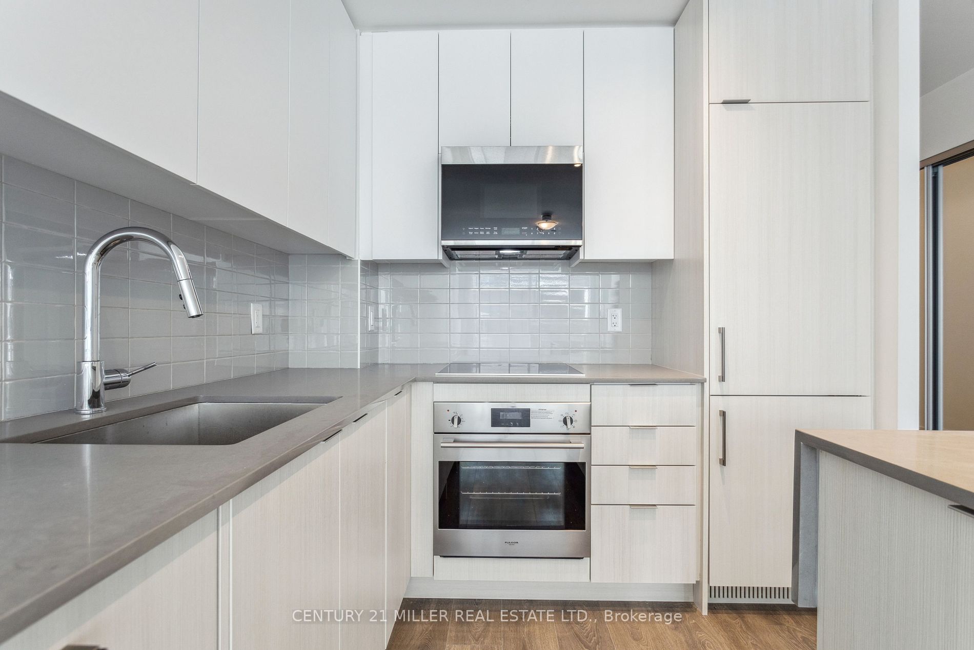 2481 Taunton Road, #466