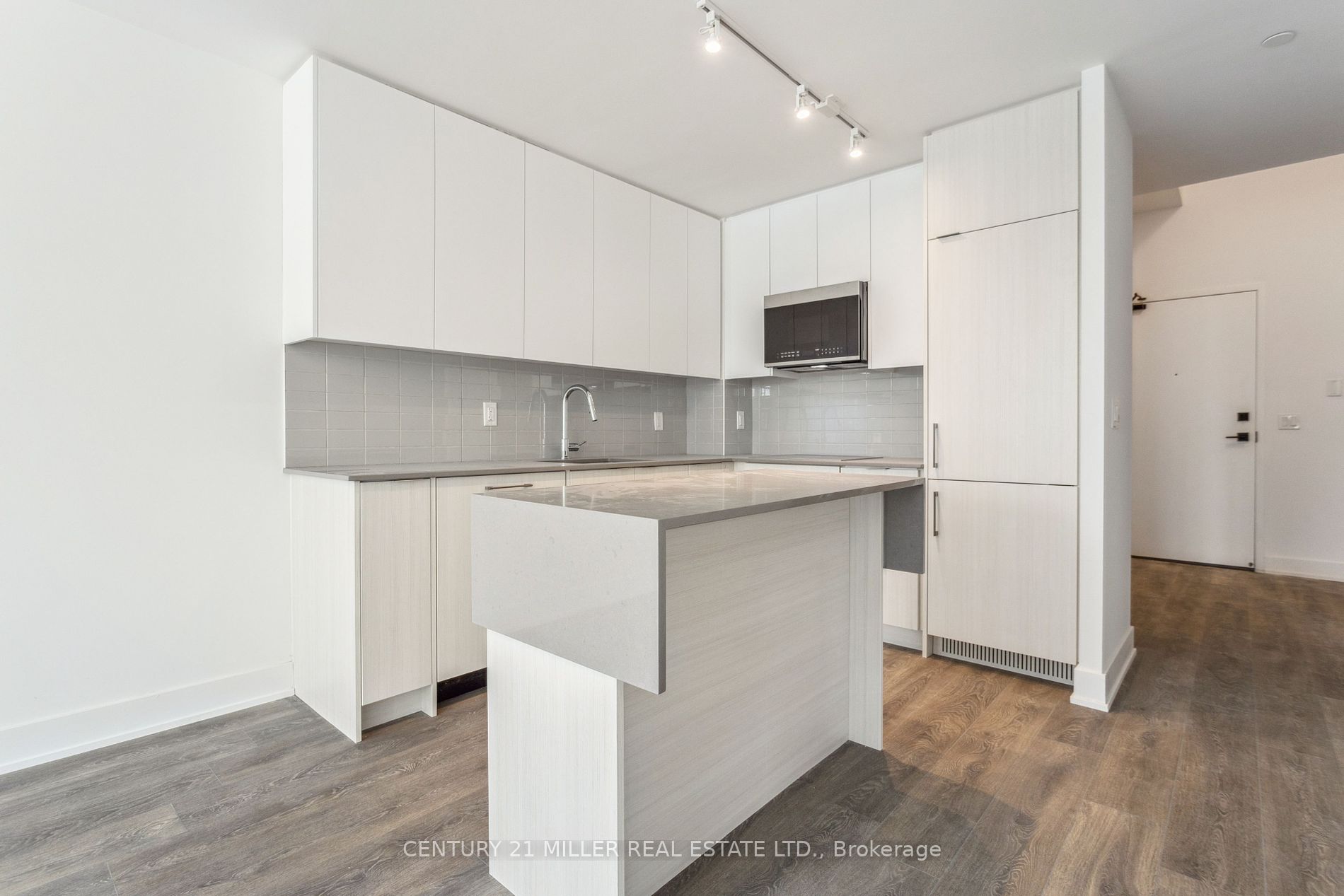 2481 Taunton Road, #466