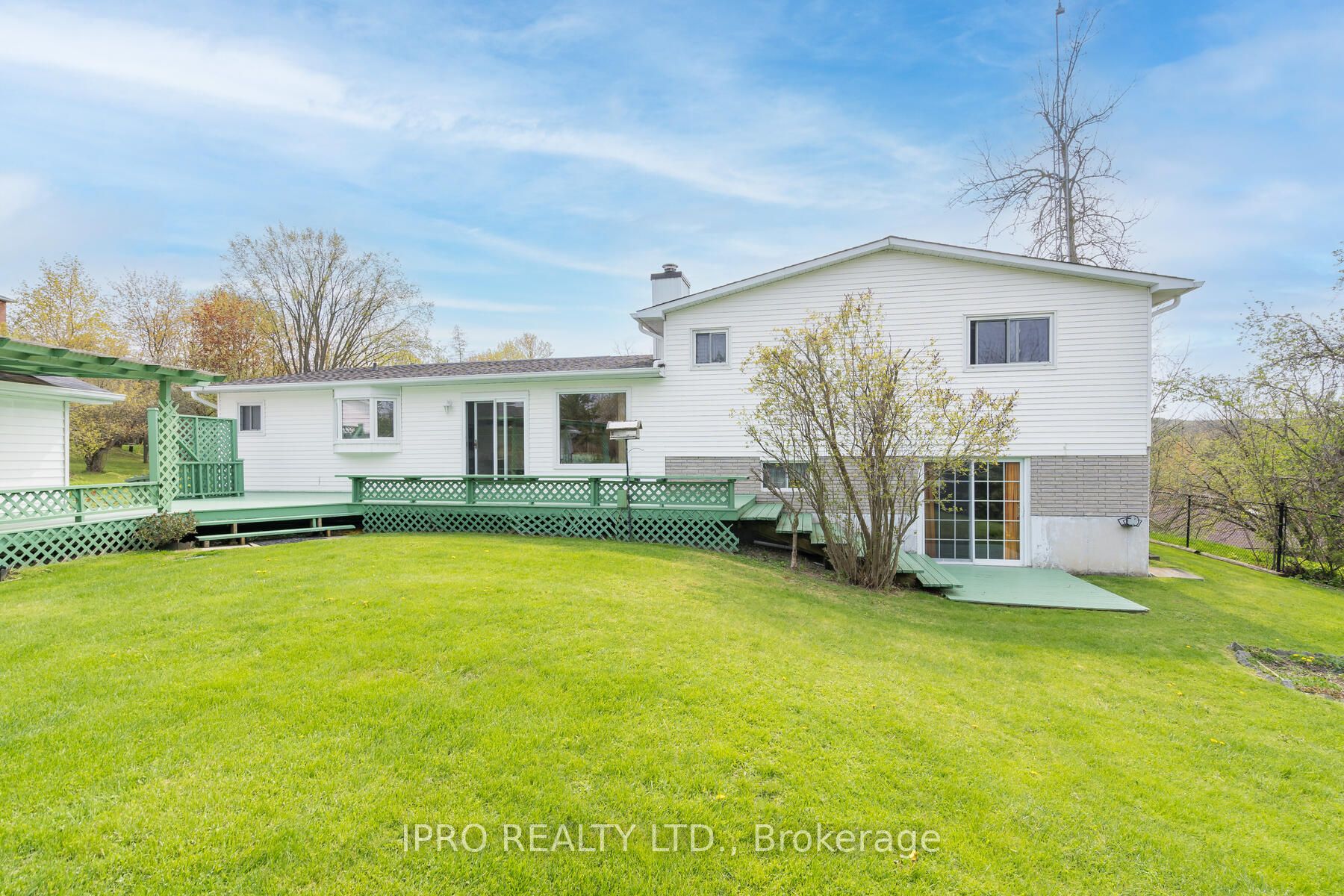 14325 Creditview Rd